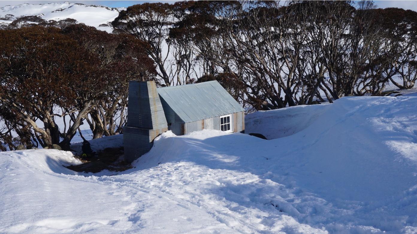 feature image for Schlink Hut, Tin Hut and Disappointment Ridge (Snowshoe)