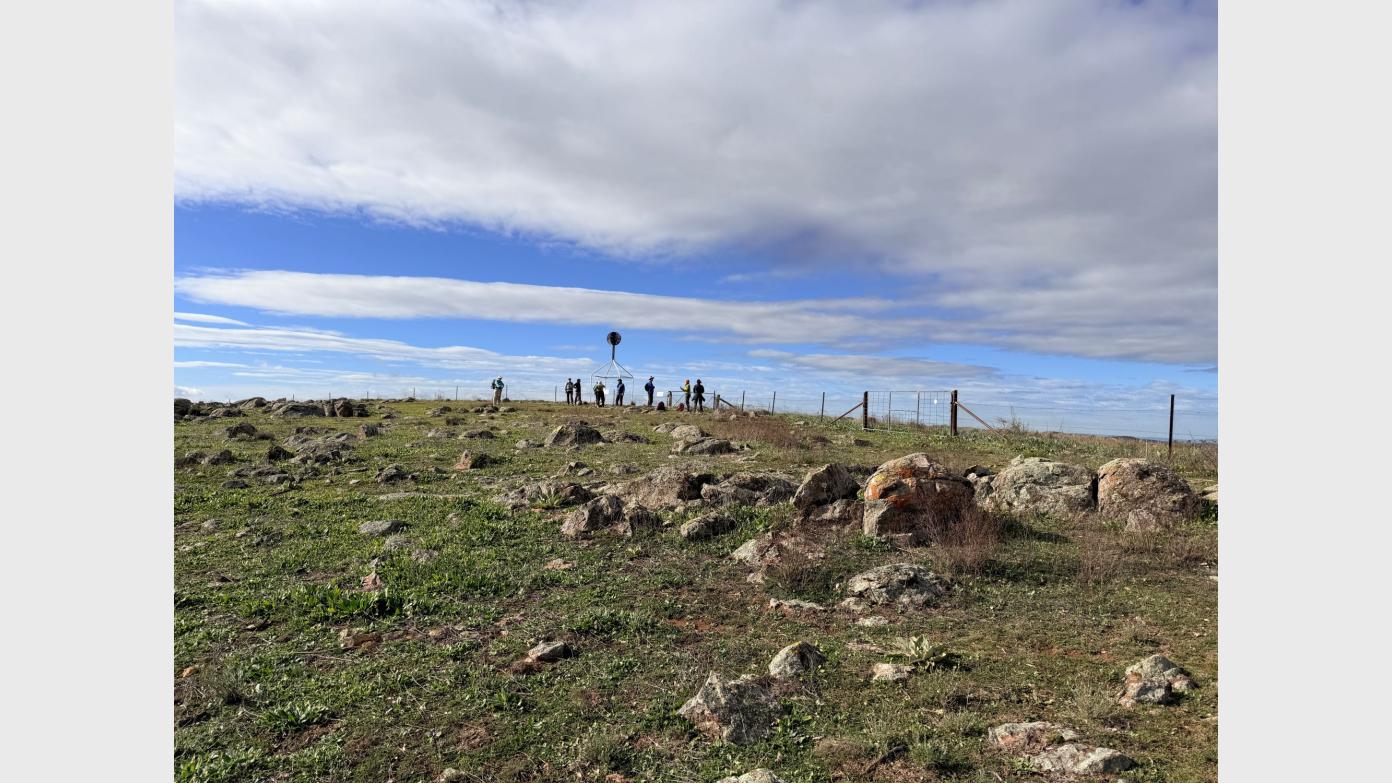 feature image for Walking the predator-proof fence of the Woodland Sanctuary in Goorooyarroo NR
