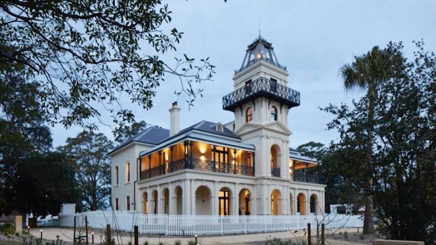 feature image for HEATHCOTE  HALL & WARATAH WALK (Grade 2)